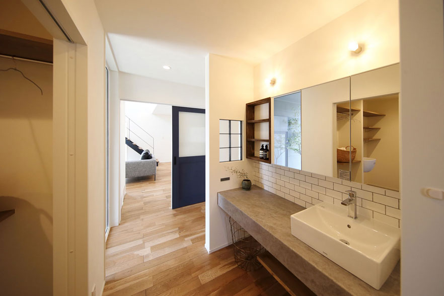 Grayish style関連画像