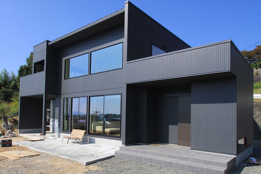 Black Modern関連画像