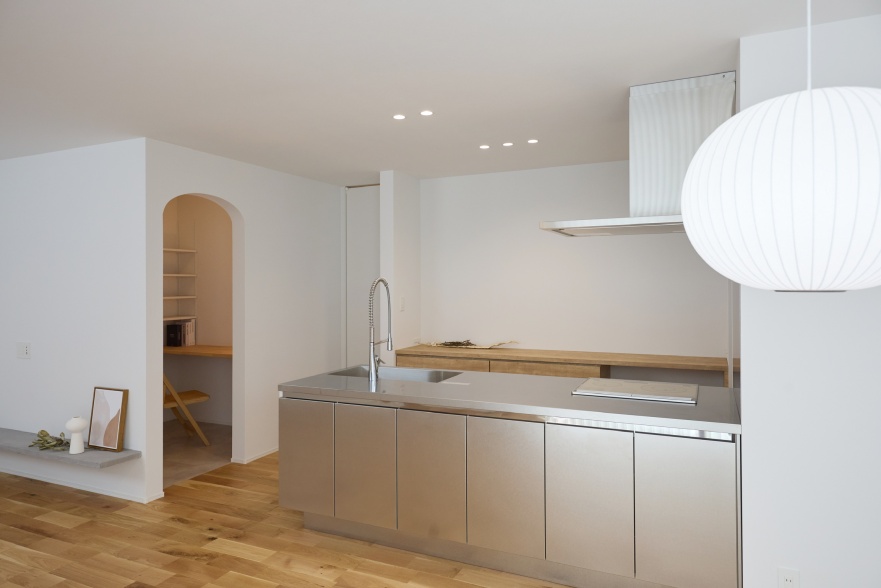 -white × natural-関連画像