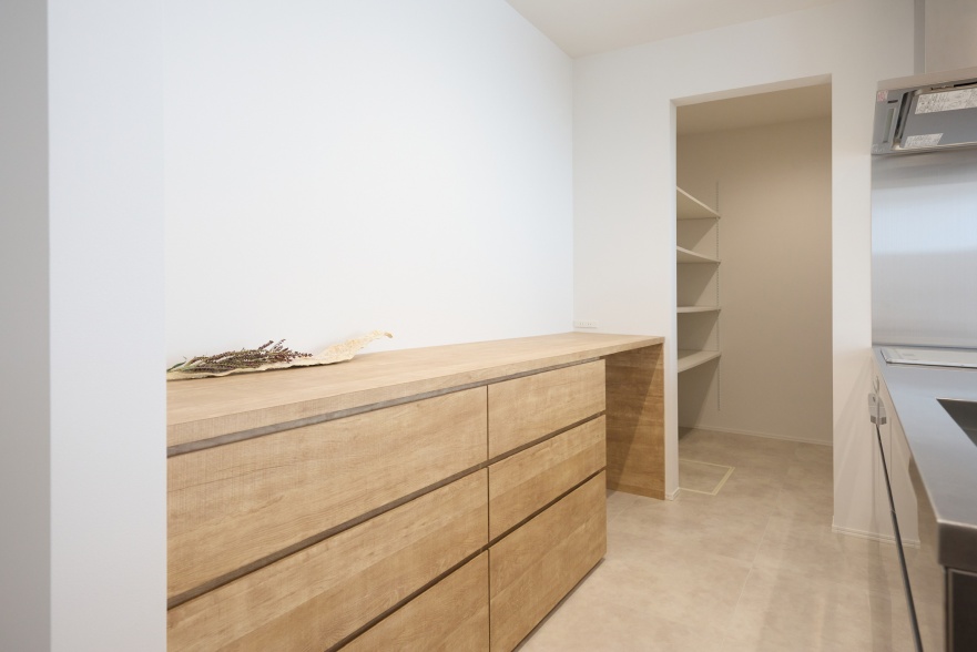 -white × natural-関連画像