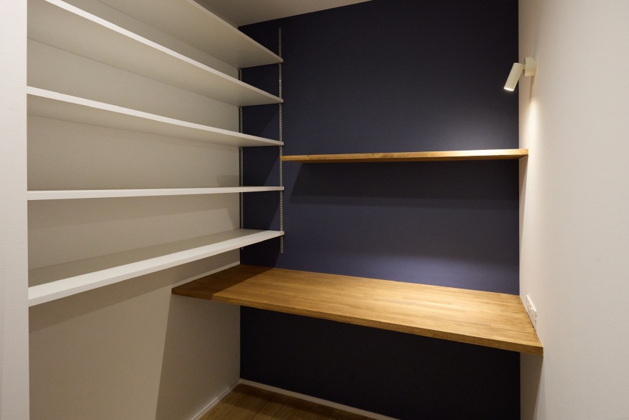 -white × natural-関連画像