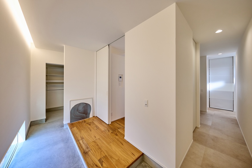 凛とした平屋関連画像